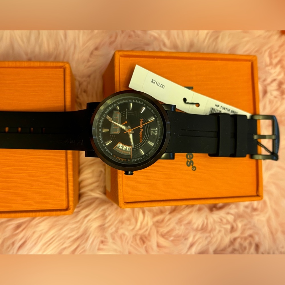 NIB HUSH PUPPIES SILICONE STRAP‎ ANALOG WATCH - Picture 5 of 9